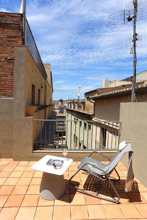 Apartaments Placa Del VI Girona Luaran gambar