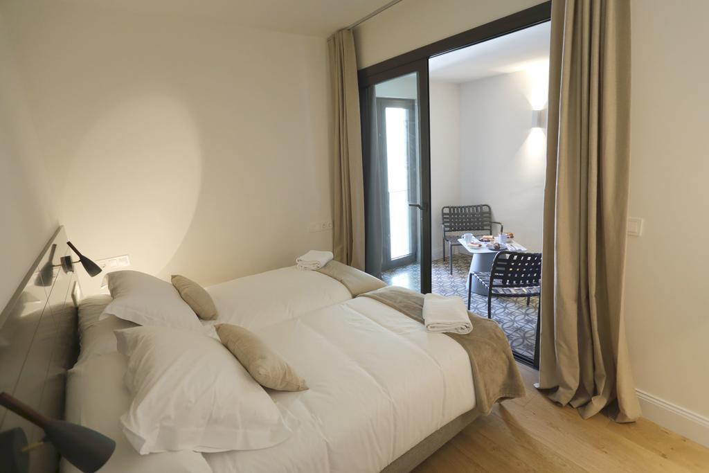 Apartaments Placa Del VI Girona Luaran gambar