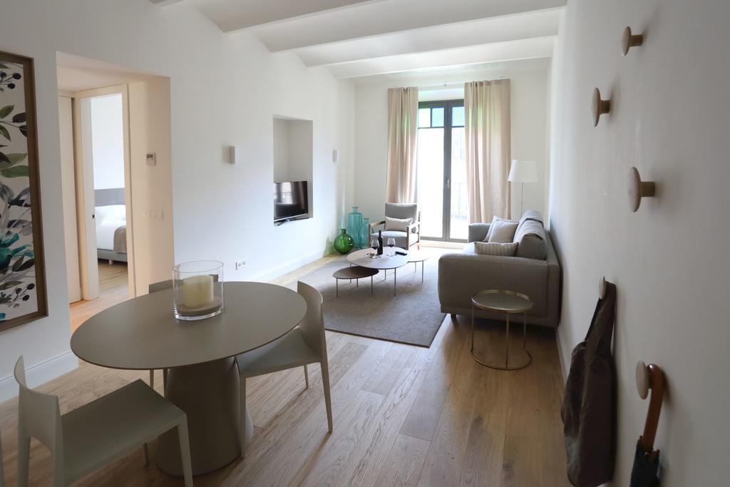 Apartaments Placa Del VI Girona Luaran gambar