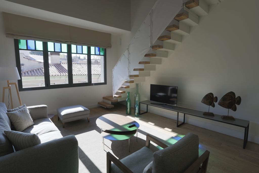 Apartaments Placa Del VI Girona Luaran gambar